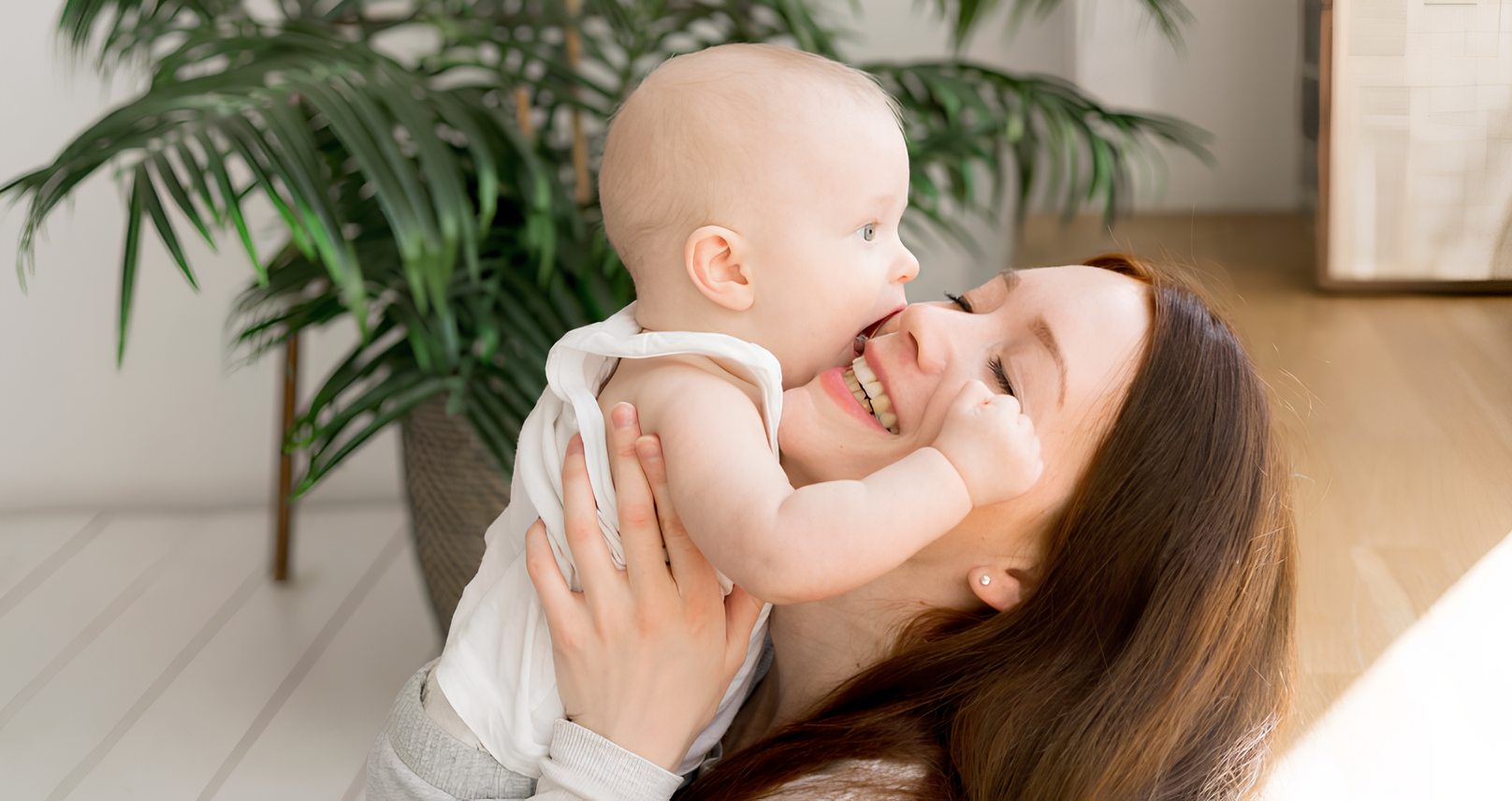 Momfann Supporting Parenthood with Gentle Design