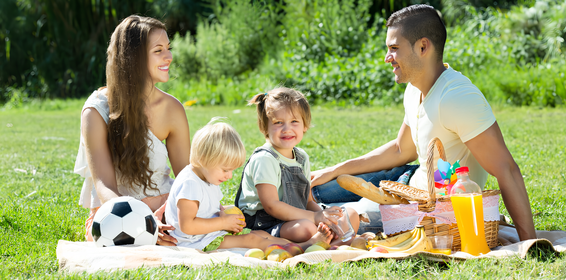 MOMFANN supports tired moms during night feeds